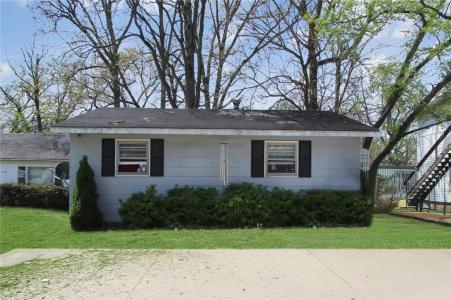 1034 9th St, Charleston, Illinois 61920, Estados Unidos