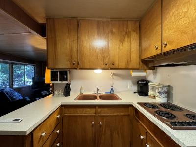 2381 Hilltop Drive, Willits, 加州 95490, 美國