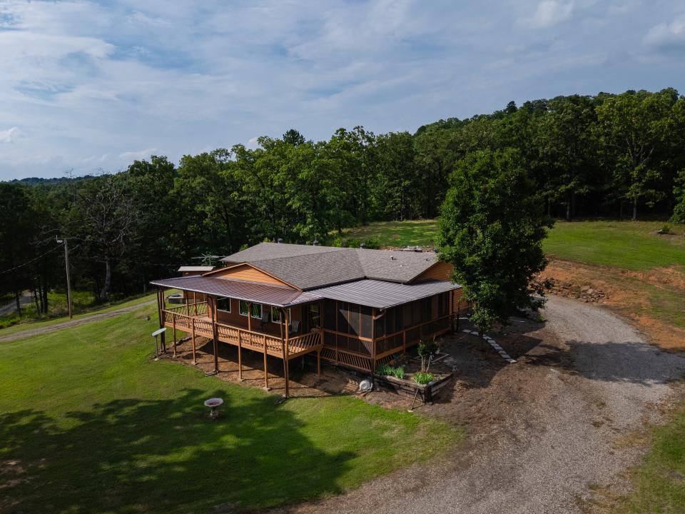 637 Riverpoint, Clarksville, أركنساس 72830, الولايات المتحدة
