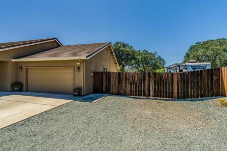 152 Robin Wood Place, Valley Springs, California 95252