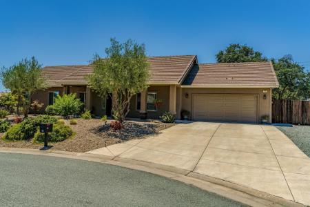 152 Robin Wood Place, Valley Springs, California 95252