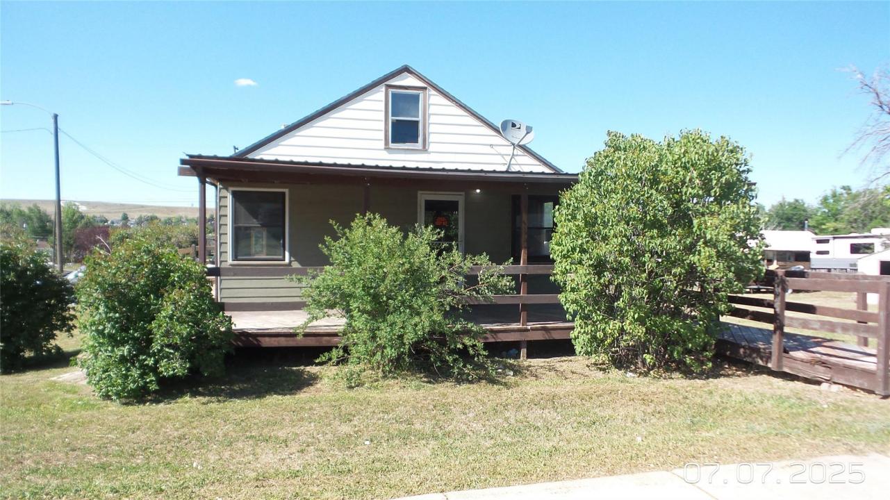 1027 4th Av NW, Great Falls, Montana 59404
