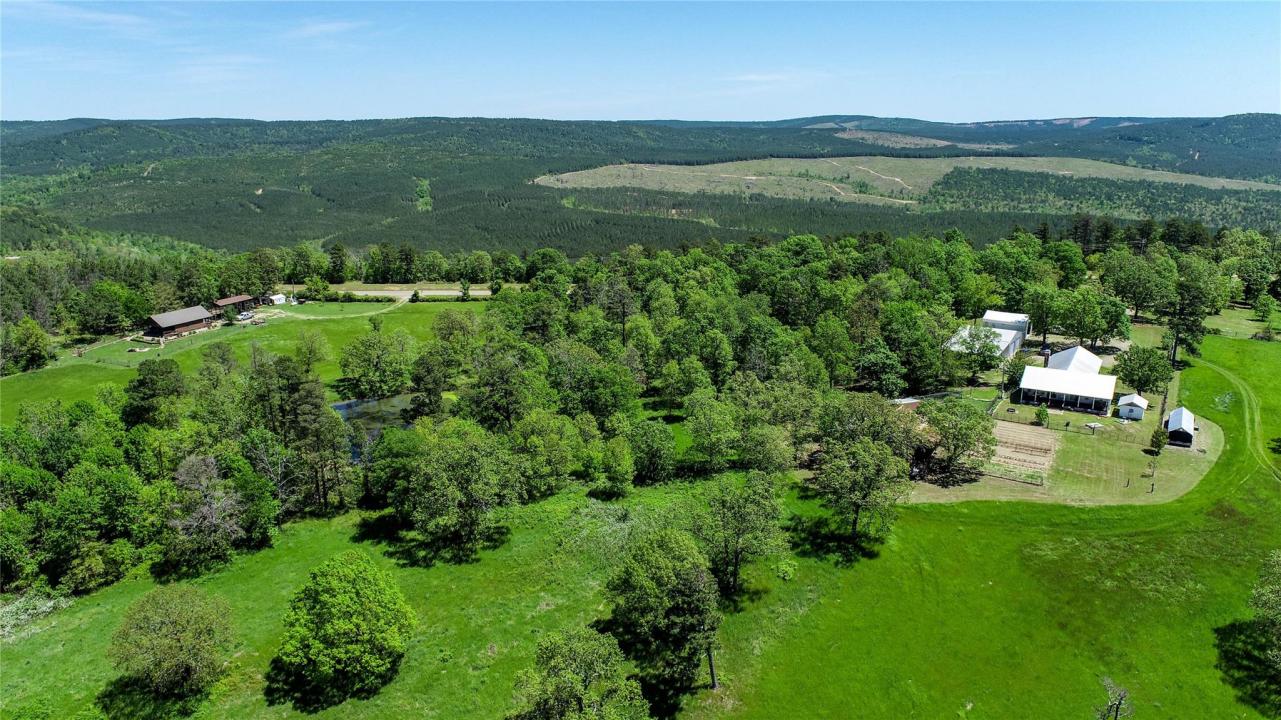 8500 Highway 144, Broken Bow, אוקלהומה 74728, ארצות הברית של אמריקה