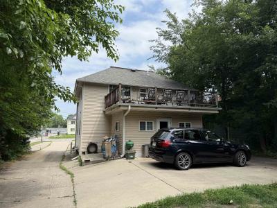 1148 E Main Street, Reedsburg, Wisconsin 53959, USA