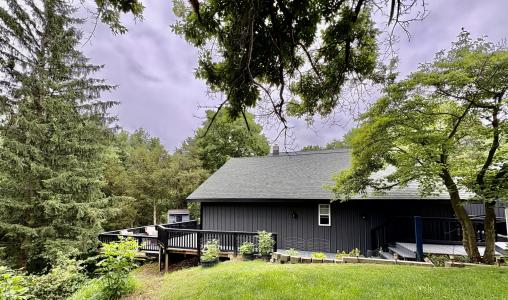 12141 Lawrence Road, Brooklyn, Michigan 49230, USA
