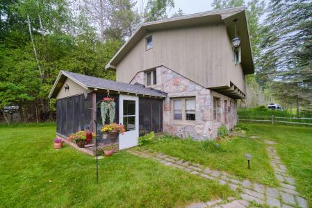2840 Crescent Beach Road, Manistee, Michigan 49660, USA