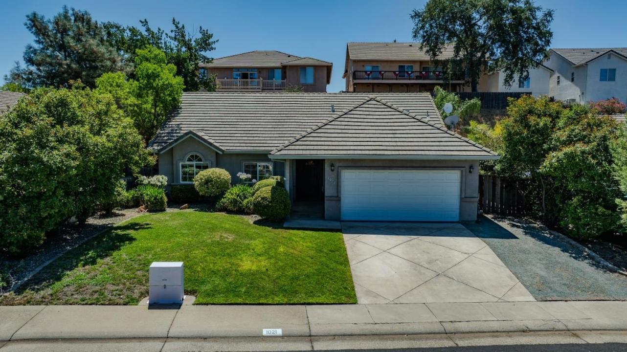 1021 Mockingbird, Valley Springs, Califórnia 95252, Estados Unidos