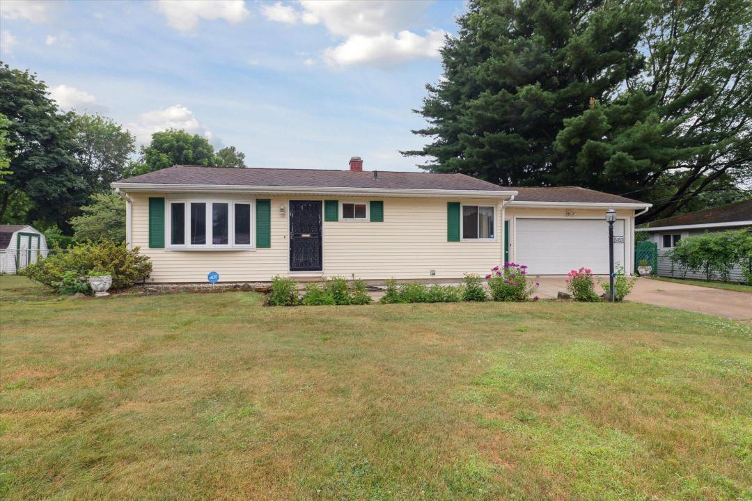 5452 Lucerne Avenue, Kalamazoo, מישיגן 49048, ארצות הברית של אמריקה 