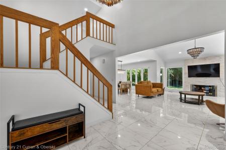 5120 Langlewood Court, West Bloomfield Charter Township, Мичиган 48322, Соединенные Штаты