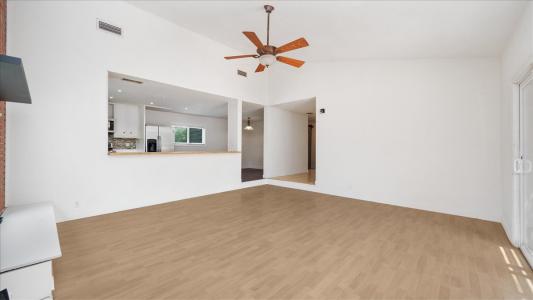 7070 Karen Lane, Jurupa Valley, California 92509, Estados Unidos