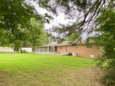 2802 N Erie Avenue, Russellville, Arkansas 72802, États-Unis