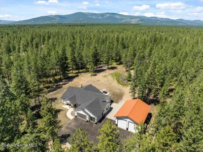 388 Wyatt Ln, Spirit Lake, Idaho 83869
