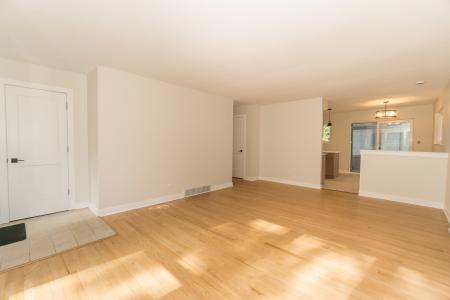 1N555 Park Boulevard, Glen Ellyn, 伊利諾州 60137, 美國