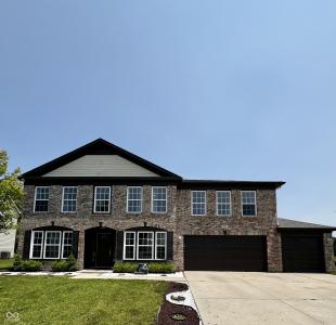 585 Fireside Drive, Greenwood, Indiana 46143, USA