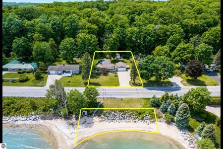 11182 S West Bay Shore Drive, Traverse City, Michigan 49684, Estados Unidos