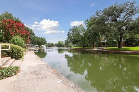 2204 Winewood LN, Arlington, Texas 76013, HOA KỲ