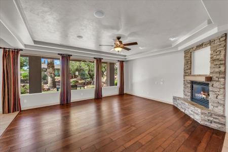 1319 W Red Butte DR, Washington, Utah 84780, HOA KỲ