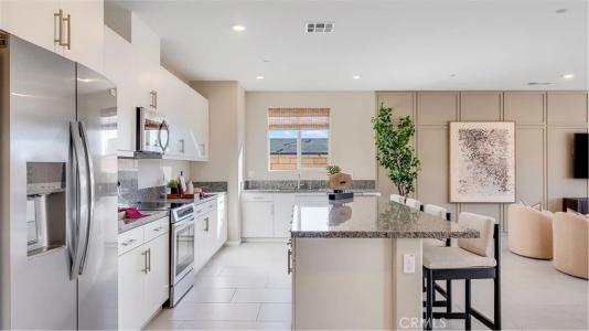 7599 Taylor Avenue, Hesperia, California 92345, Stati Uniti