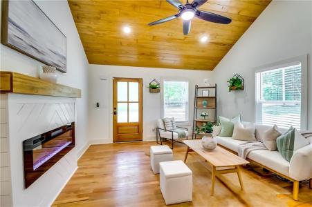 3244 Mount Olive Road, Atlanta, Georgia 30344, Estados Unidos