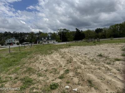 2ac Us 17, Maysville, NC 28555, USA