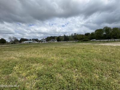 2ac Us 17, Maysville, NC 28555, USA