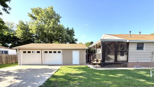 904 Ash, Harper, Kansas 67058, USA