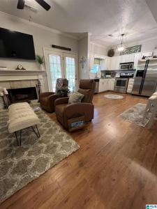 156 Sugar Drive, Pelham, Alabama 35124, Stati Uniti