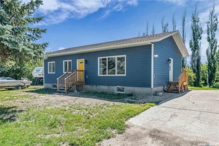 402 ALEXANDER STREET, Radisson, Saskatchewan S0K 3L0, Canada