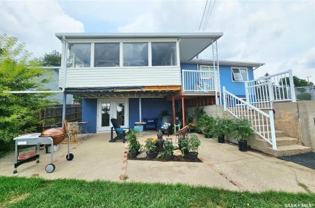 1660 BELL STREET E, Swift Current, Saskatchewan S9H 1S7, Canada