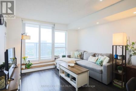 125 VILLAGE GREEN SQUARE, Toronto (agincourt South-malvern West), Ontario M1S 0G3, Canada
