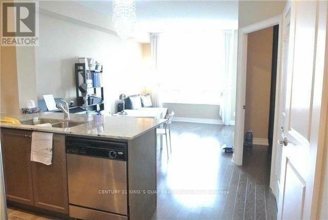 20 BLOORVIEW PLACE, Toronto (don Valley Village), Ontario M2J 0A6, Canadá