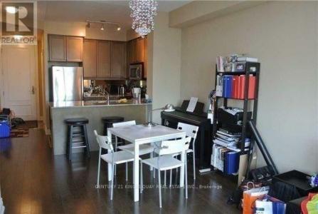 20 BLOORVIEW PLACE, Toronto (don Valley Village), Ontario M2J 0A6, Canadá