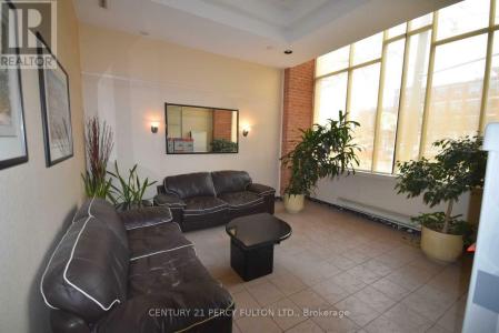 456 COLLEGE STREET, Toronto (palmerston-little Italy), Ontario M6G 4A3, Canada