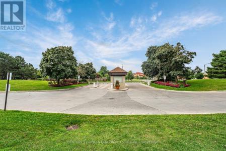 350 ALTON TOWERS CIRCLE, Toronto (milliken), Ontario M1V 5E3, Kanada