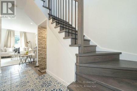 6 MURPHY LANE, Ajax (northwest Ajax), Ontario L1T 3X2, Canada