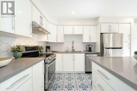6 MURPHY LANE, Ajax (northwest Ajax), Ontario L1T 3X2, Canada