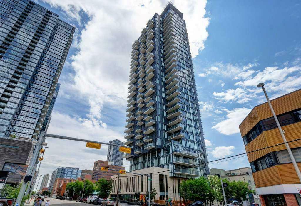 1010 6 STREET SW, Calgary, アルバータ T2R 1B4, カナダ