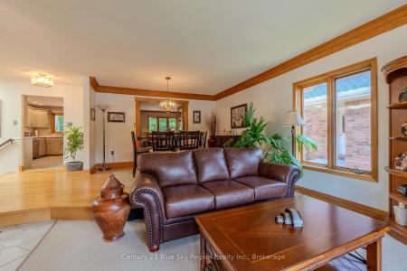 107 NOTTINGHAM DRIVE, North Bay, Ontario P1C 1K4, Kanada