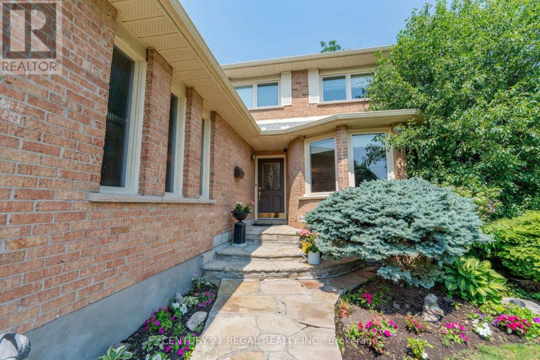 36 LINDEMANN STREET, Markham (aileen-willowbrook), 安大略省 L3T 5M8, 加拿大