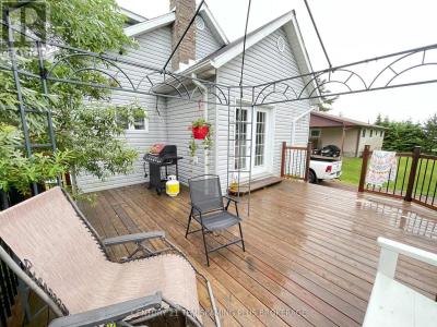 5 FIFTH STREET EAST, Timiskaming (tim - Outside - Rural), Ontario P0J 1G0, Canada