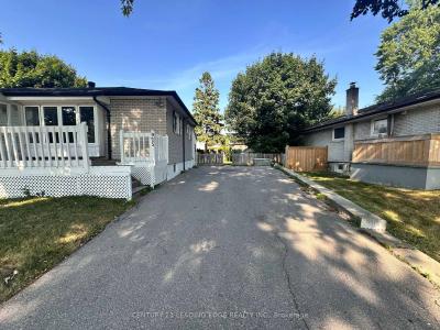 925 ANNES STREET, Whitby, Ontario L1N 5K7, Canadá