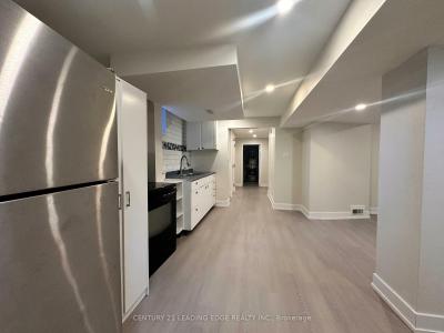 925 ANNES STREET, Whitby, 安大略省 L1N 5K7, 加拿大