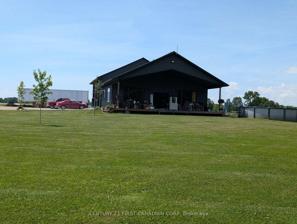 2102 CAMERON ROAD, Dawn-Euphemia-, Ontario N0L 1Z0, Canada