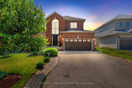 945 BEST CIRCLE, Newmarket, Ontario L3X 2K9, Canada