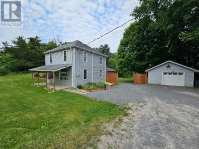 7993 PERTH ROAD, Frontenac (frontenac South), أونتاريو K0K 2L0, كندا
