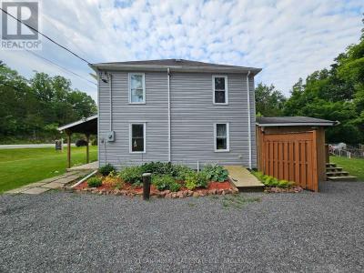 7993 PERTH ROAD, Frontenac (frontenac South), أونتاريو K0K 2L0, كندا