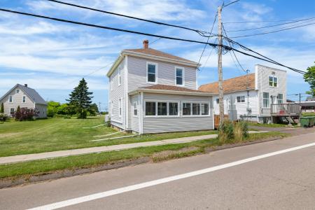 8 LADY SLIPPER DRIVE, Miscouche, Prince Edward Island C0B 1T0, Canada