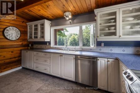 329 ROSE ISLAND ROAD, North Kawartha, أونتاريو K0L 1A0, كندا