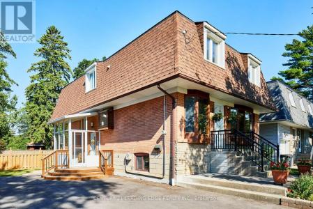42 GLADYS ROAD, Toronto (highland Creek), Ontario M1C 1C6, Kanada