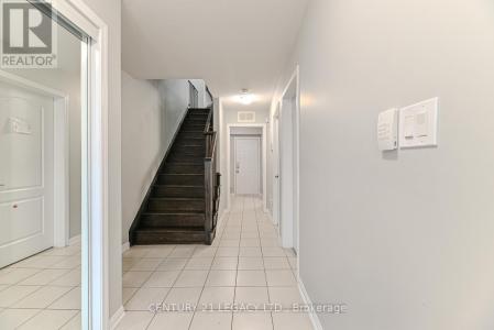 63 GANTON HEIGHTS, Brampton (northwest Brampton), Ontario L7A 3Y9, Kanada